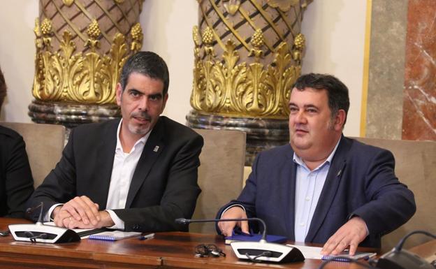 Eneko Goia y Ernesto Gasco llegaron este lunes a un acuerdo sobre el nuevo gobierno municipal. 
