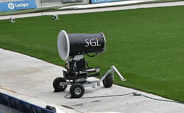 Uno de los seis ventiladores que refrescan el ambiente de Anoeta 