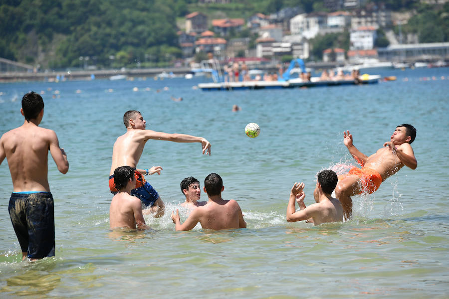 Fotos: La ola de calor en Gipuzkoa, en imáganes