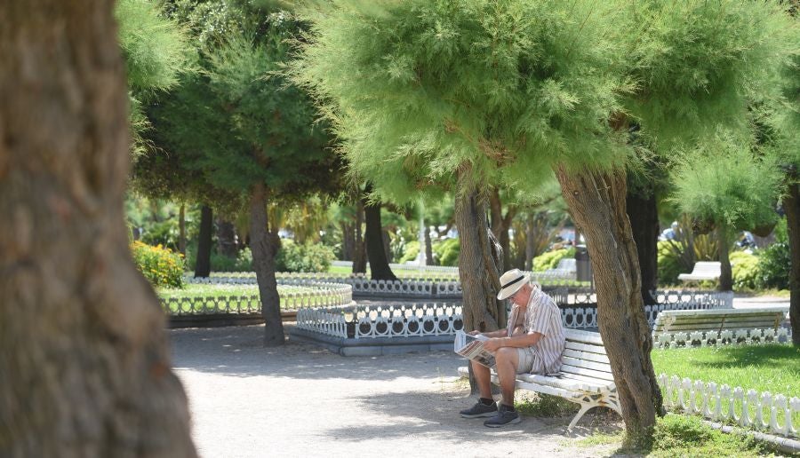 En Donostia el calor se ha notado desde primera hora de la mañana.