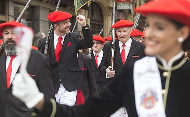 Galería. El Alarde tradicional, en imágenes. 