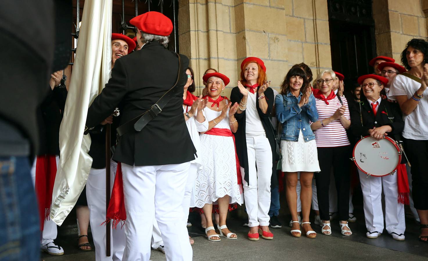Fotos: El Alarde público, en imágenes
