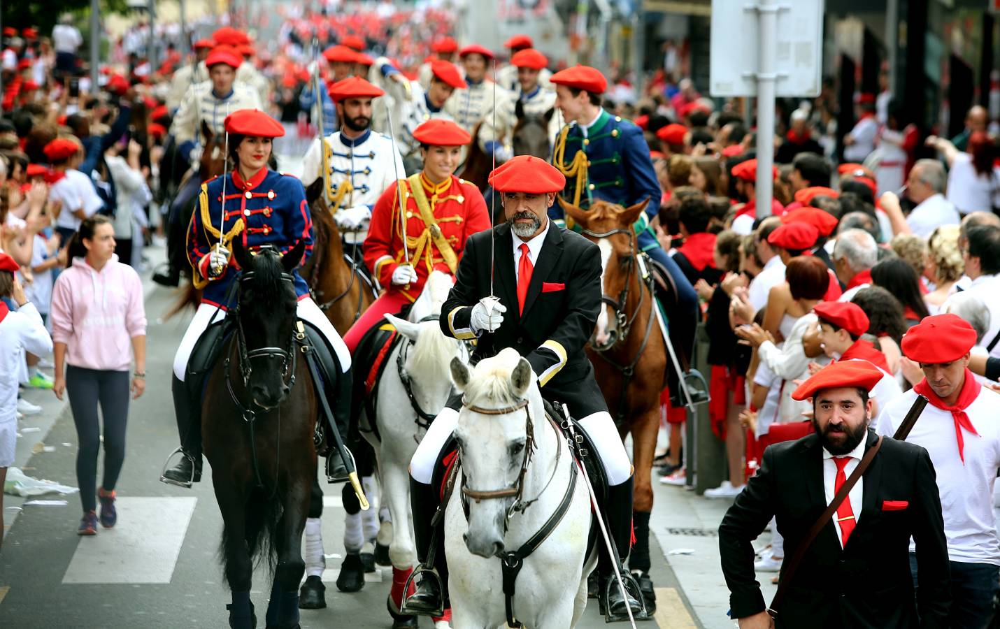 Fotos: El Alarde público, en imágenes