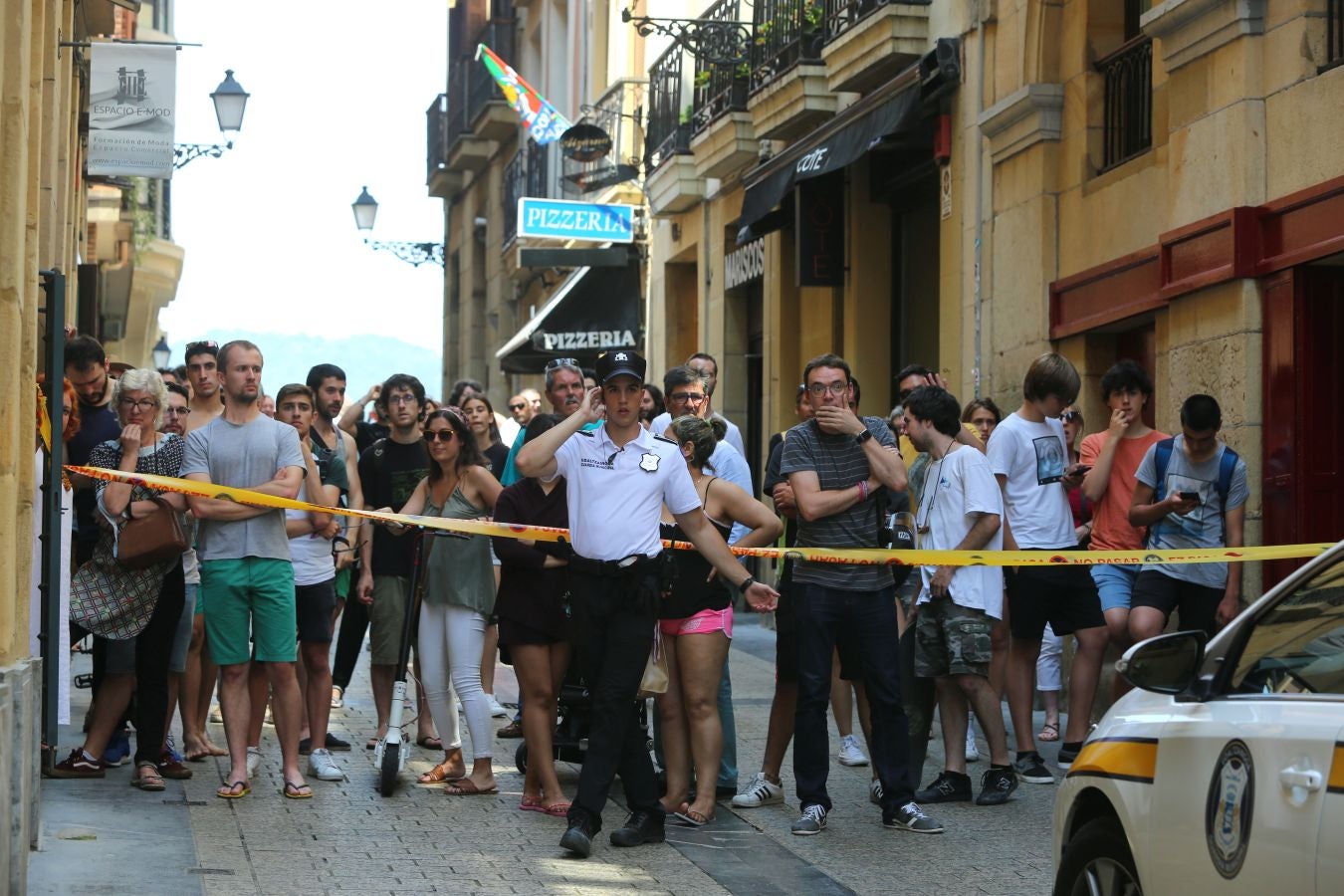 Fotos: Incendio en una vivienda de la Parte Vieja de Donostia