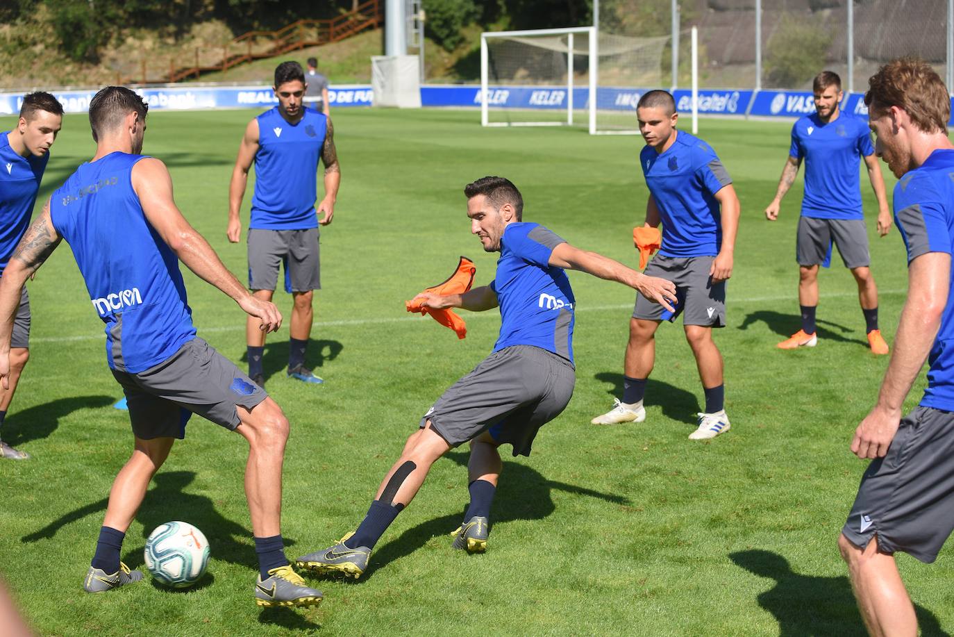 Fotos: La Real Sociedad sigue con su preparación de cara a la campaña 2019/20