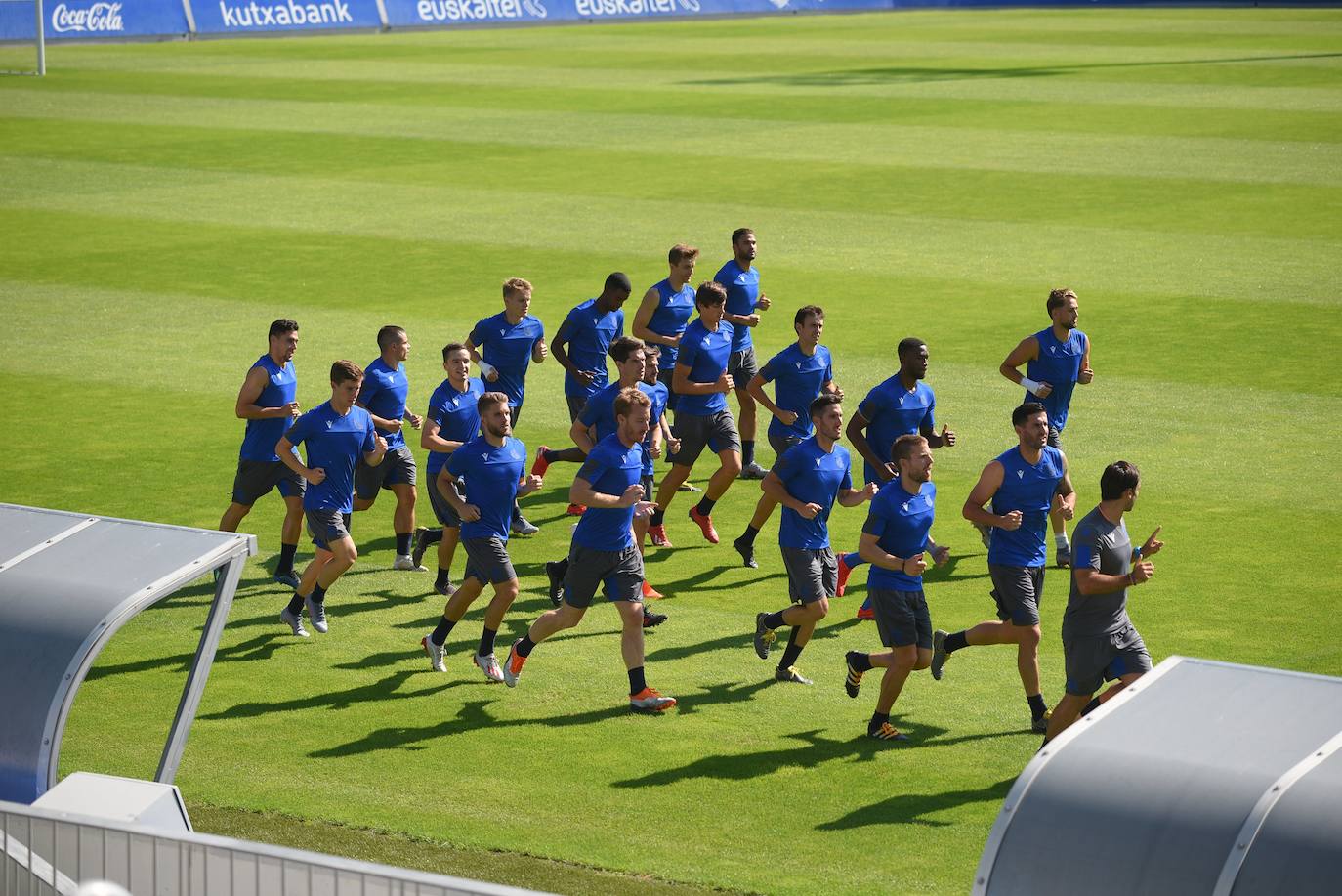 Fotos: La Real Sociedad sigue con su preparación de cara a la campaña 2019/20
