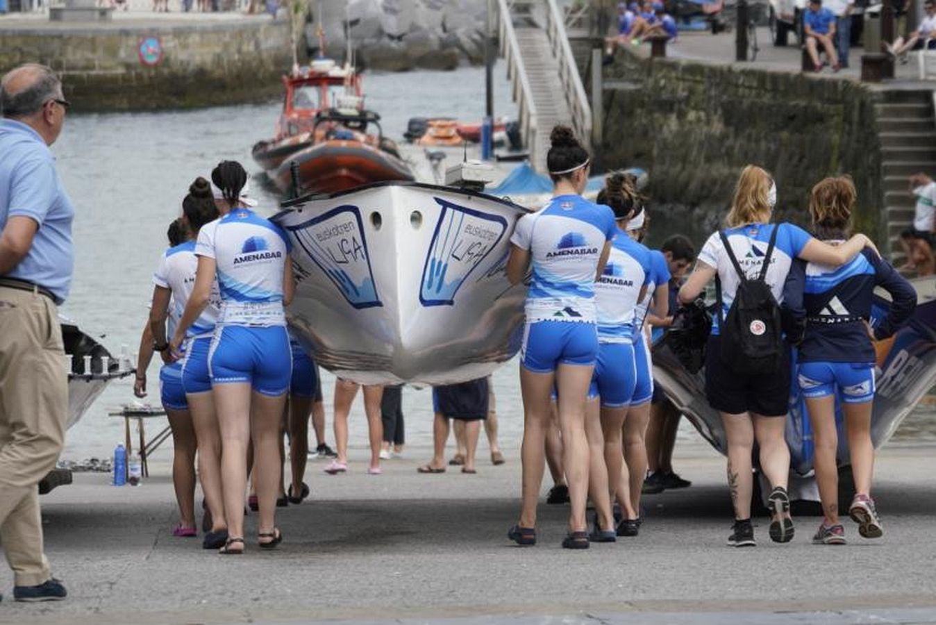 Fotos: La Txiki sigue sumando