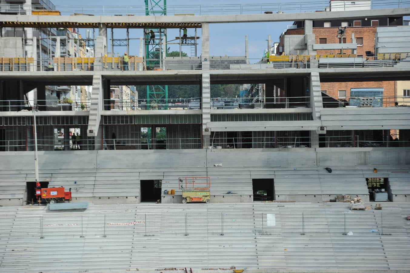 El campo de la Real Sociedad sigue tomando forma.