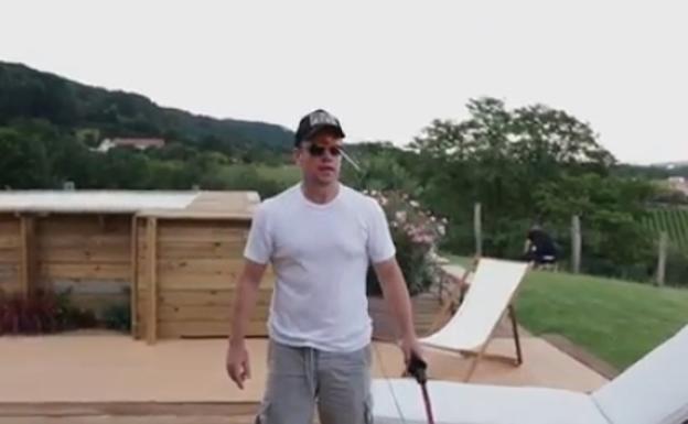 Matt Damon en la villa de Hondarribia en la que se alojan Elsa Pataky y Chris Hemsworth. 