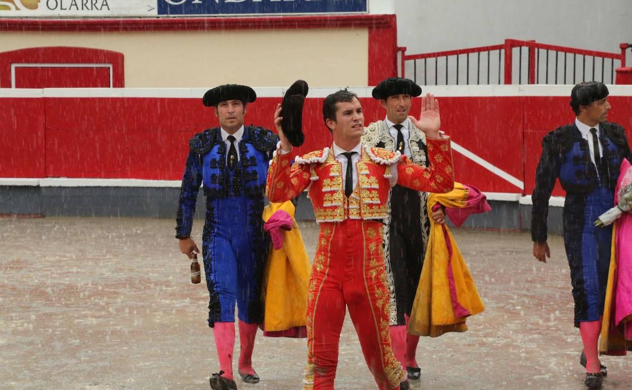 La lluvia saludó la intervención de Dani Luque en Azpeitia 2016.