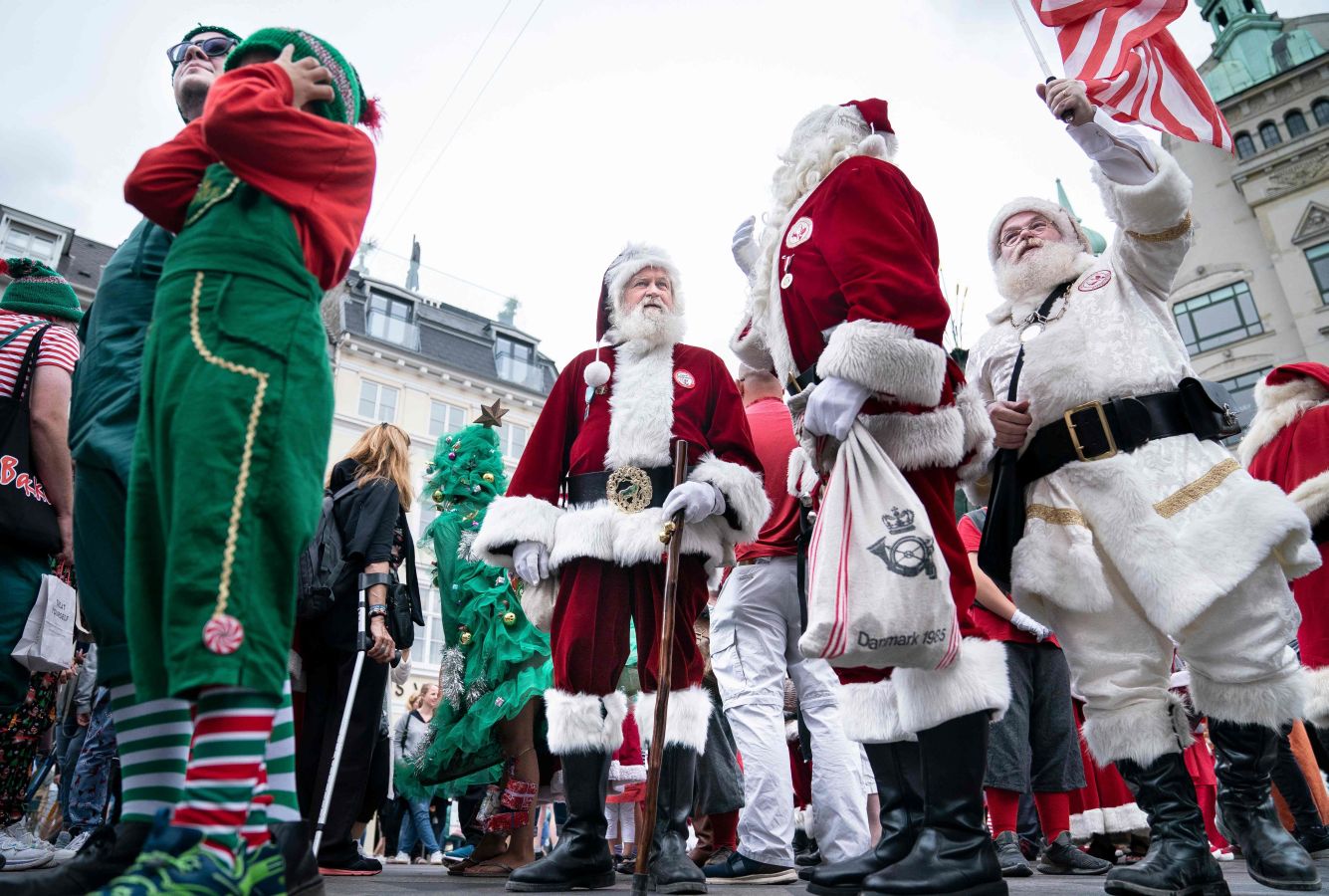 Fotos: ¿Papá Noel en verano?