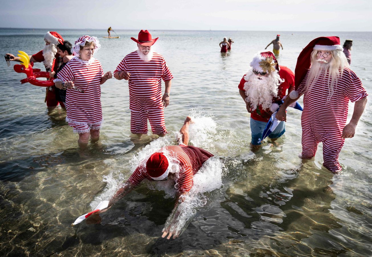 Fotos: ¿Papá Noel en verano?