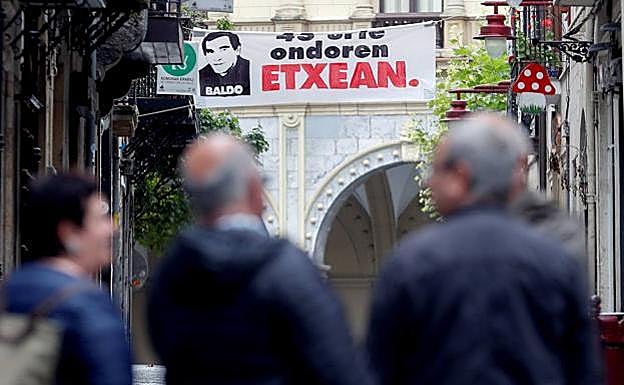 El Gobierno Vasco reclama que no haya más homenajes a etarras por «ética y respeto»