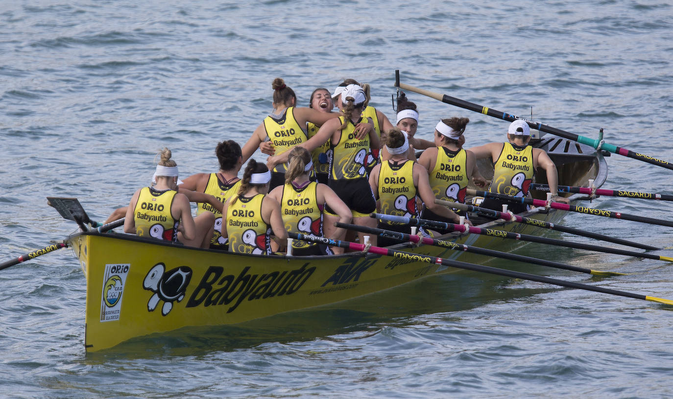 Fotos: Hondarribia, profeta en sus aguas en el Campeonato de Euskadi