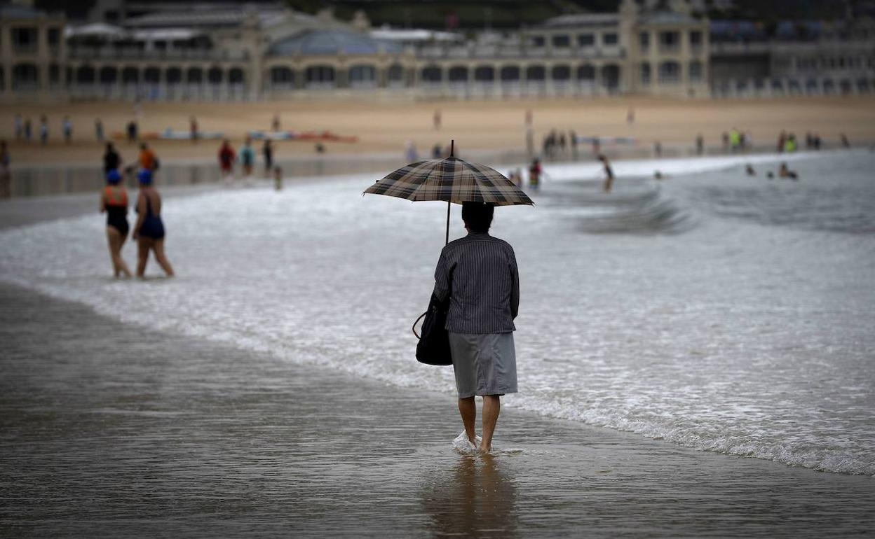 Alerta naranja en Gipuzkoa por tormentas y lluvias para esta madrugada
