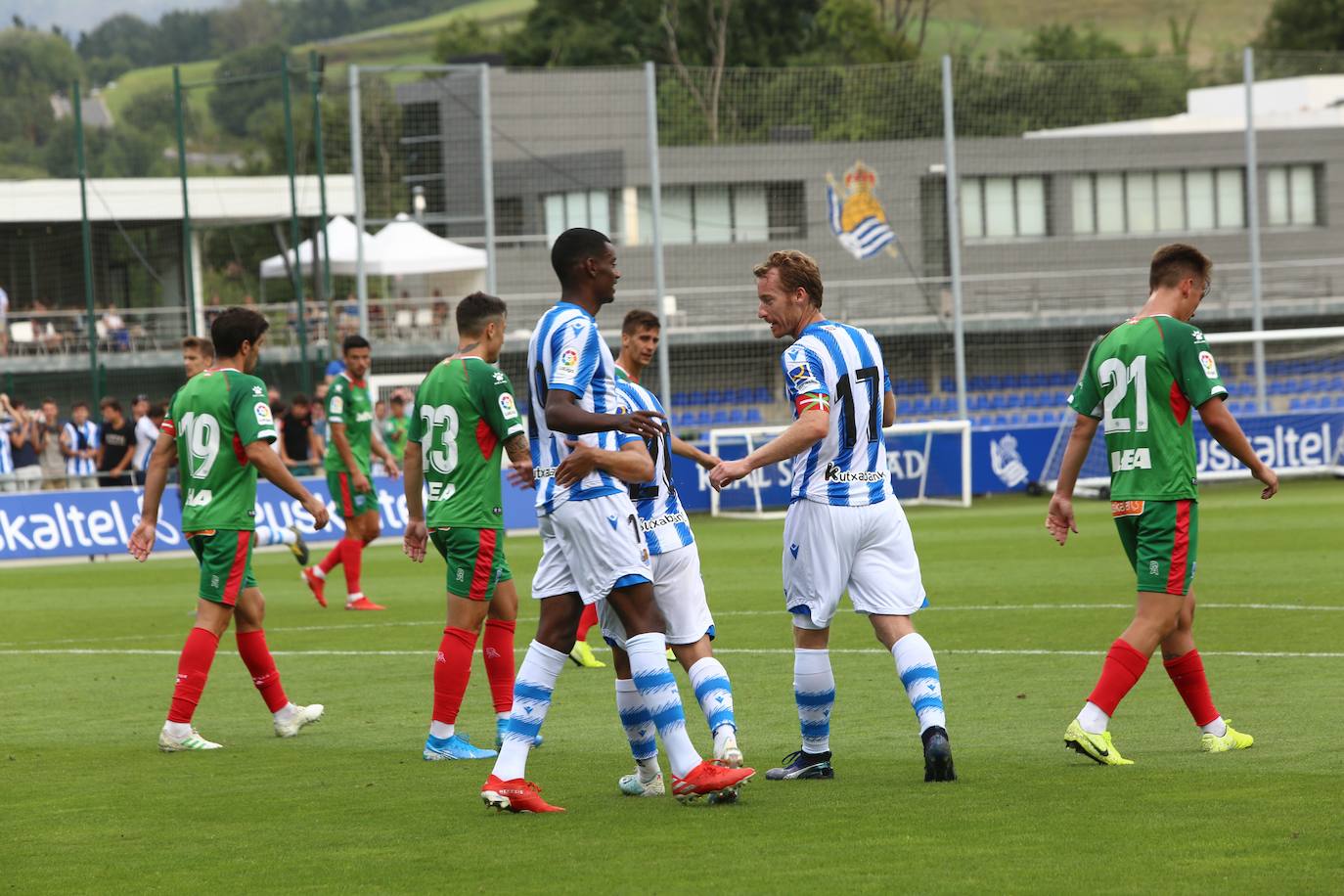 Fotos: Las imágenes del amistoso de prestemporada Real Sociedad-Alavés