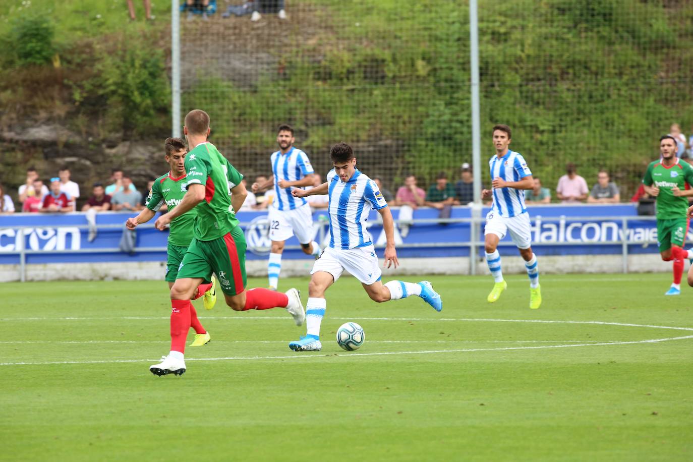 Fotos: Las imágenes del amistoso de prestemporada Real Sociedad-Alavés
