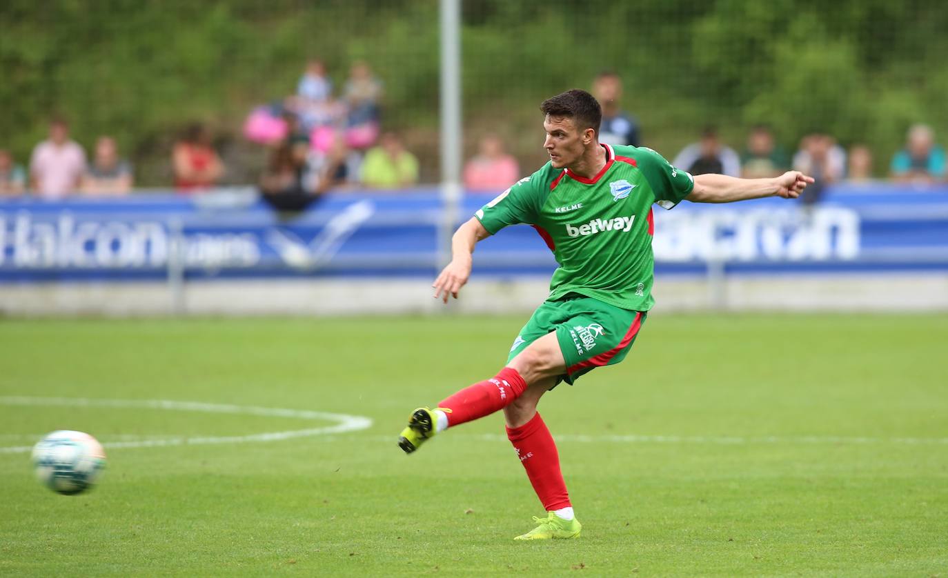 Fotos: Las imágenes del amistoso de prestemporada Real Sociedad-Alavés