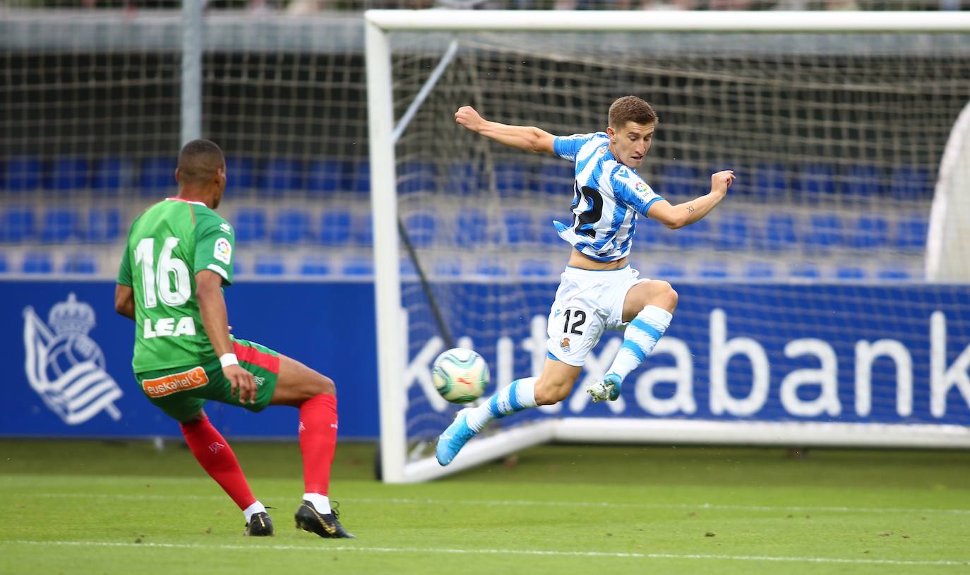 Fotos: Las imágenes del amistoso de prestemporada Real Sociedad-Alavés