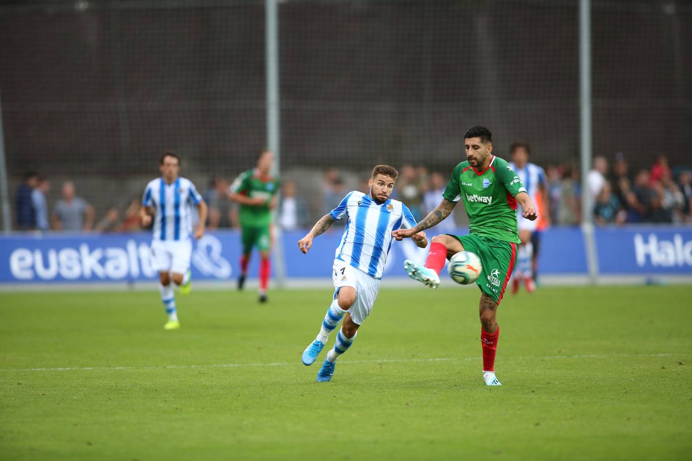 Fotos: Las imágenes del amistoso de prestemporada Real Sociedad-Alavés