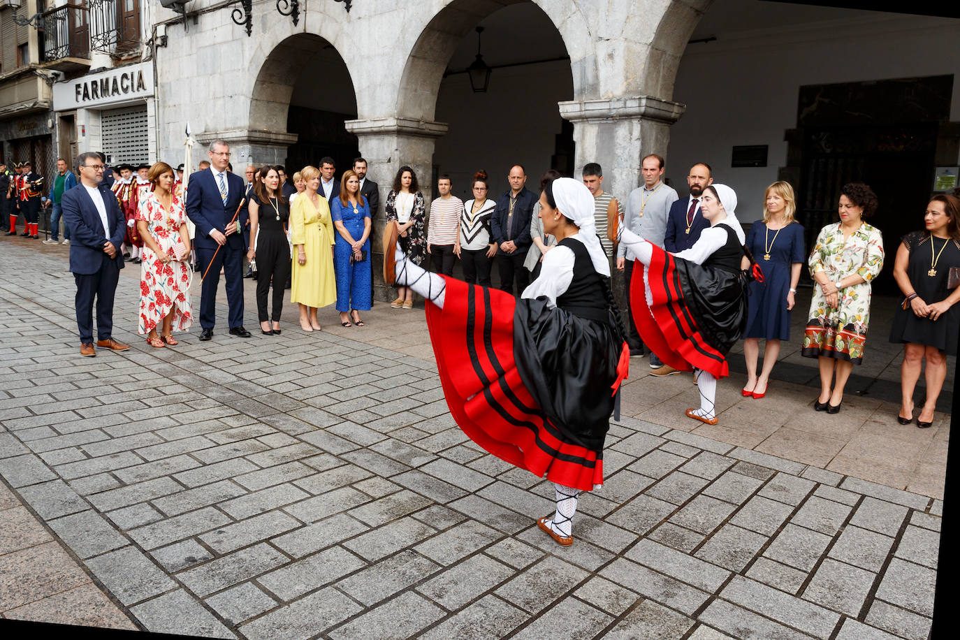 Fotos: Procesión de autoridades en Azpeitia
