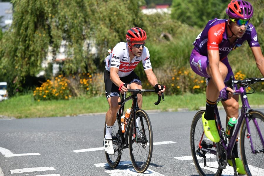 El espectáculo del ciclismo de alto nivel pasó una vez más por las carreteras guipuzcoanas de la mano de la Clásica de San Sebastián