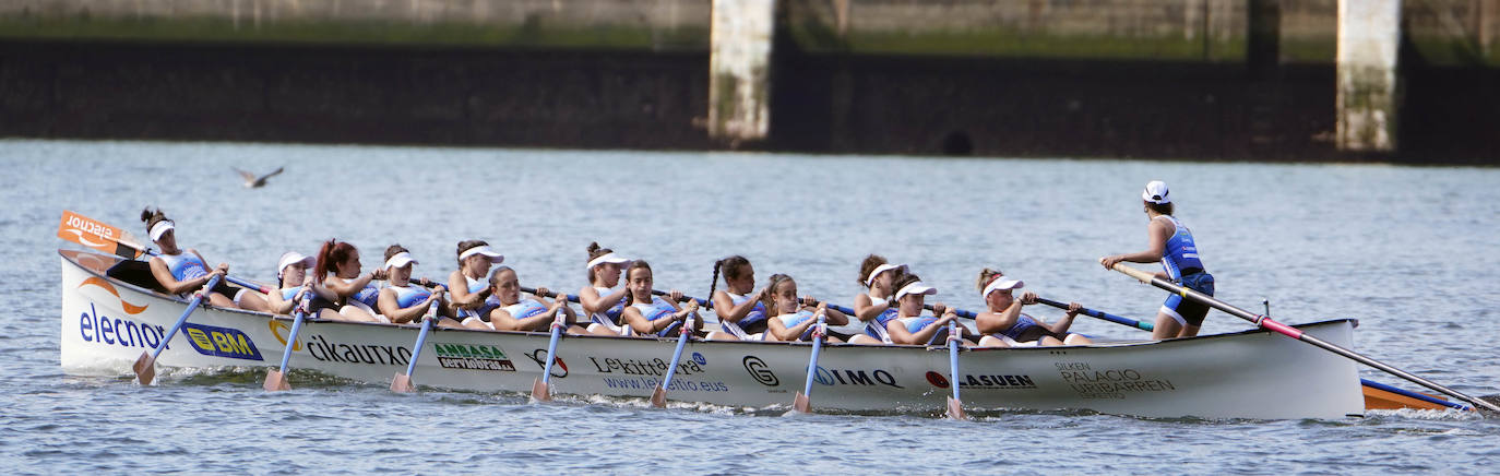 Victoria y liderato de Zumaia en Pasaia