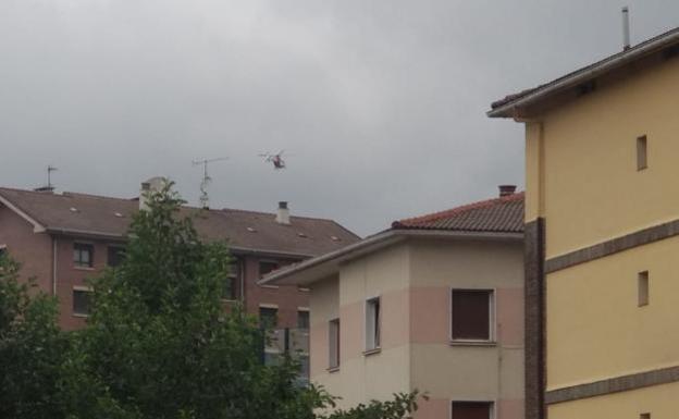 El helicóptero se unió al operativo de búsqueda ayer por la tarde.