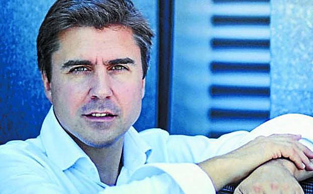 El acordeonista Iñaki Alberdi abre hoy el ciclo de conciertos.