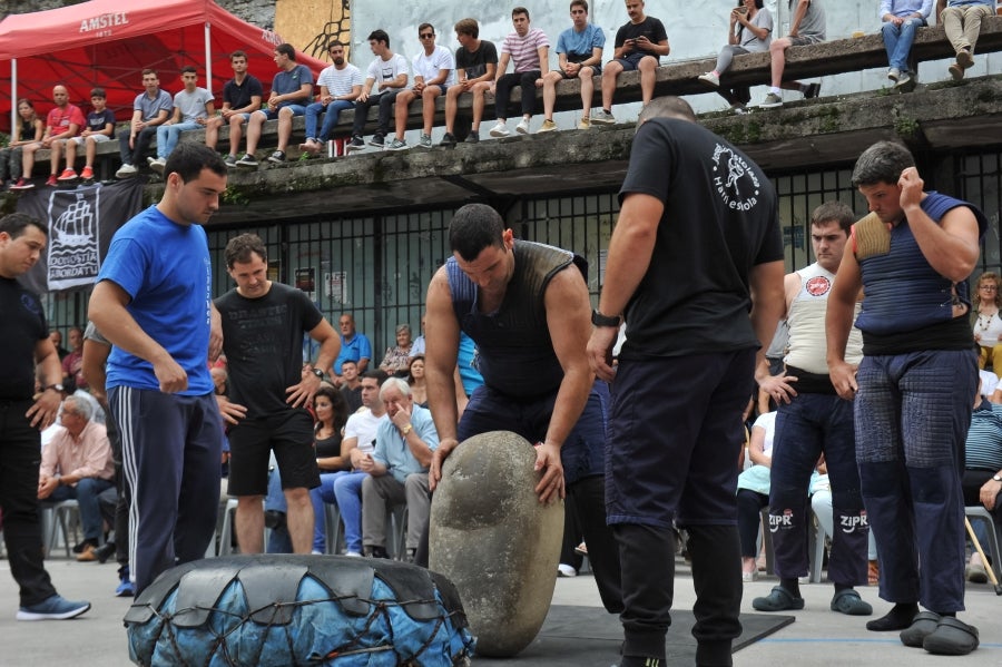 El zarauztarra logra su quinta victoria en la Trinidad con 15 alzadas. Los dos primeros de la pasada edición, Urra y Kortaberri, cerraron esta vez la clasificación.