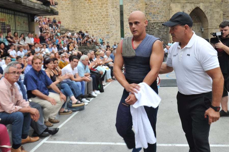 El zarauztarra logra su quinta victoria en la Trinidad con 15 alzadas. Los dos primeros de la pasada edición, Urra y Kortaberri, cerraron esta vez la clasificación.