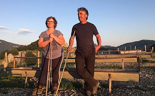 Eli Arriaga y Mikel Etxezarreta, dos de los pastores que han participado en 'Gazta'. 