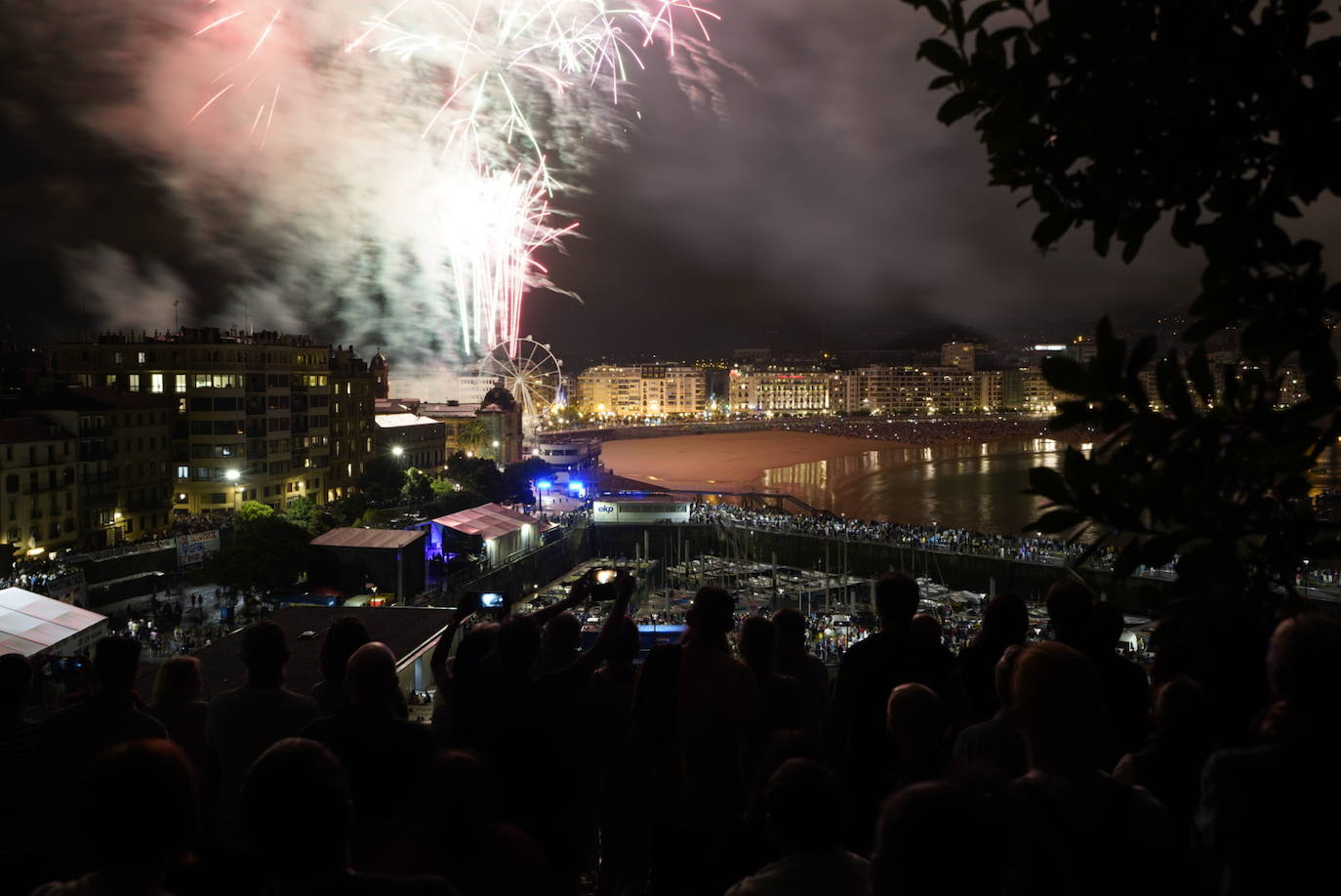 Fotos: Unos fuegos con alma valenciana