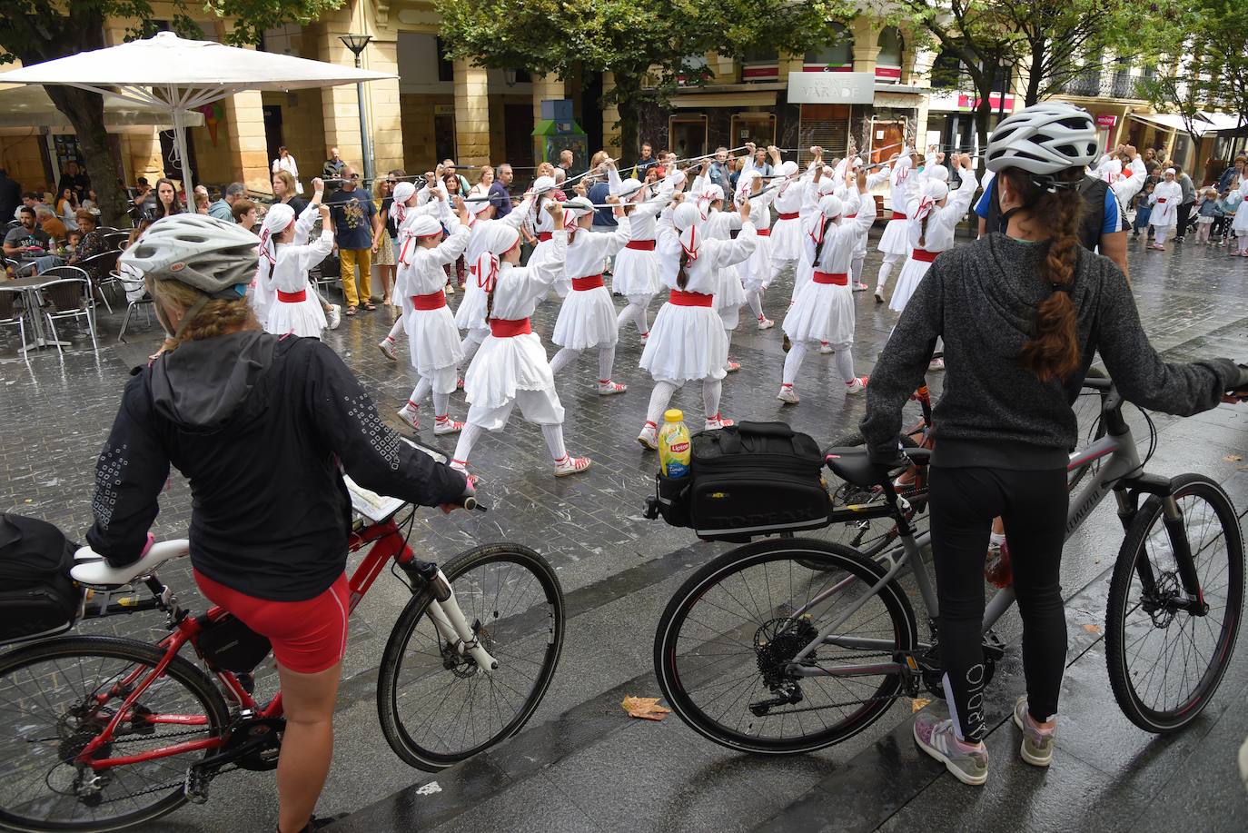 Fotos: Dantzarien dotorezia