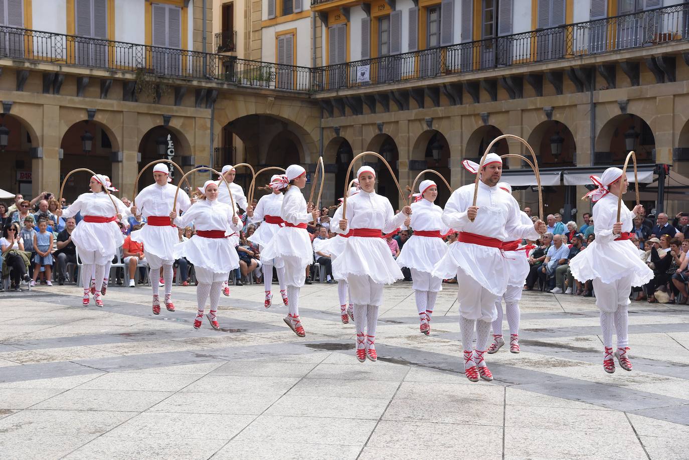 Fotos: Dantzarien dotorezia