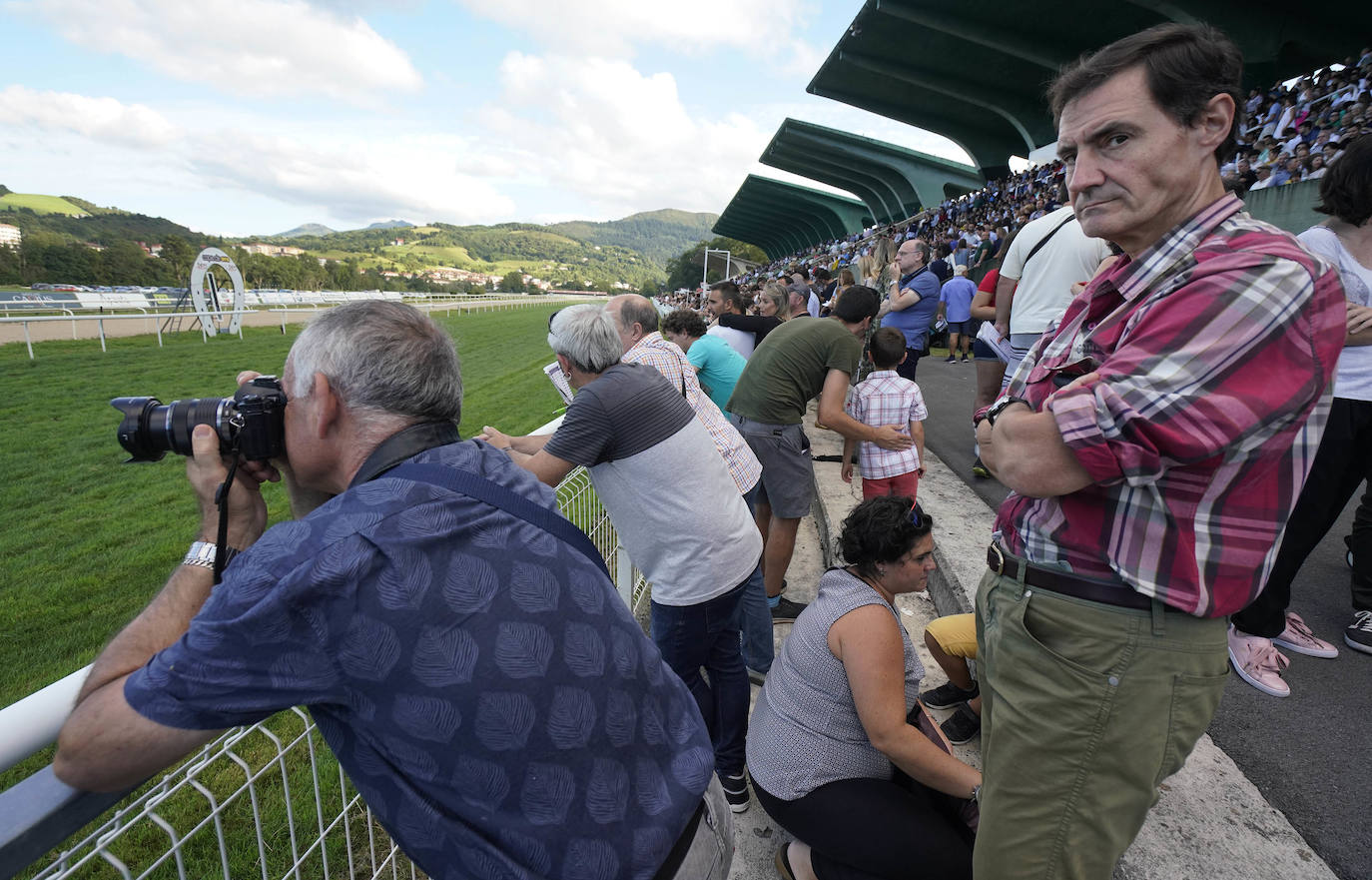 Fotos: ‘Amazing Red’ gana la Copa de Oro de San Sebastián