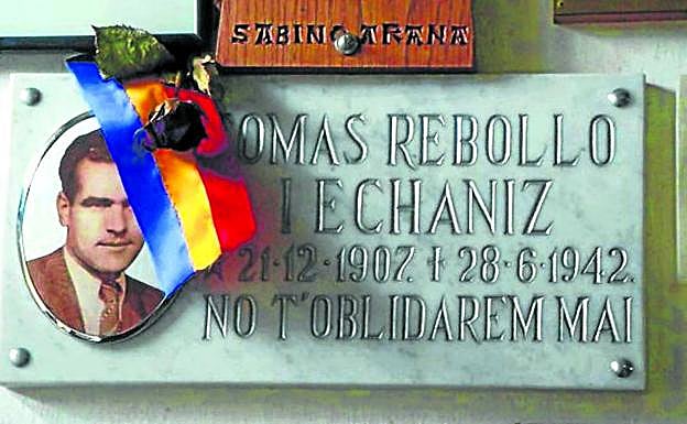 La placa que recuerda a Tomás Rebollo Echaniz en Mauthausen. 