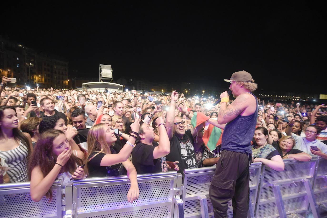 Fotos: Macaco cerró con éxito los conciertos de Sagüés