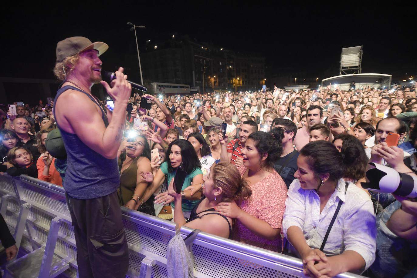 Fotos: Macaco cerró con éxito los conciertos de Sagüés