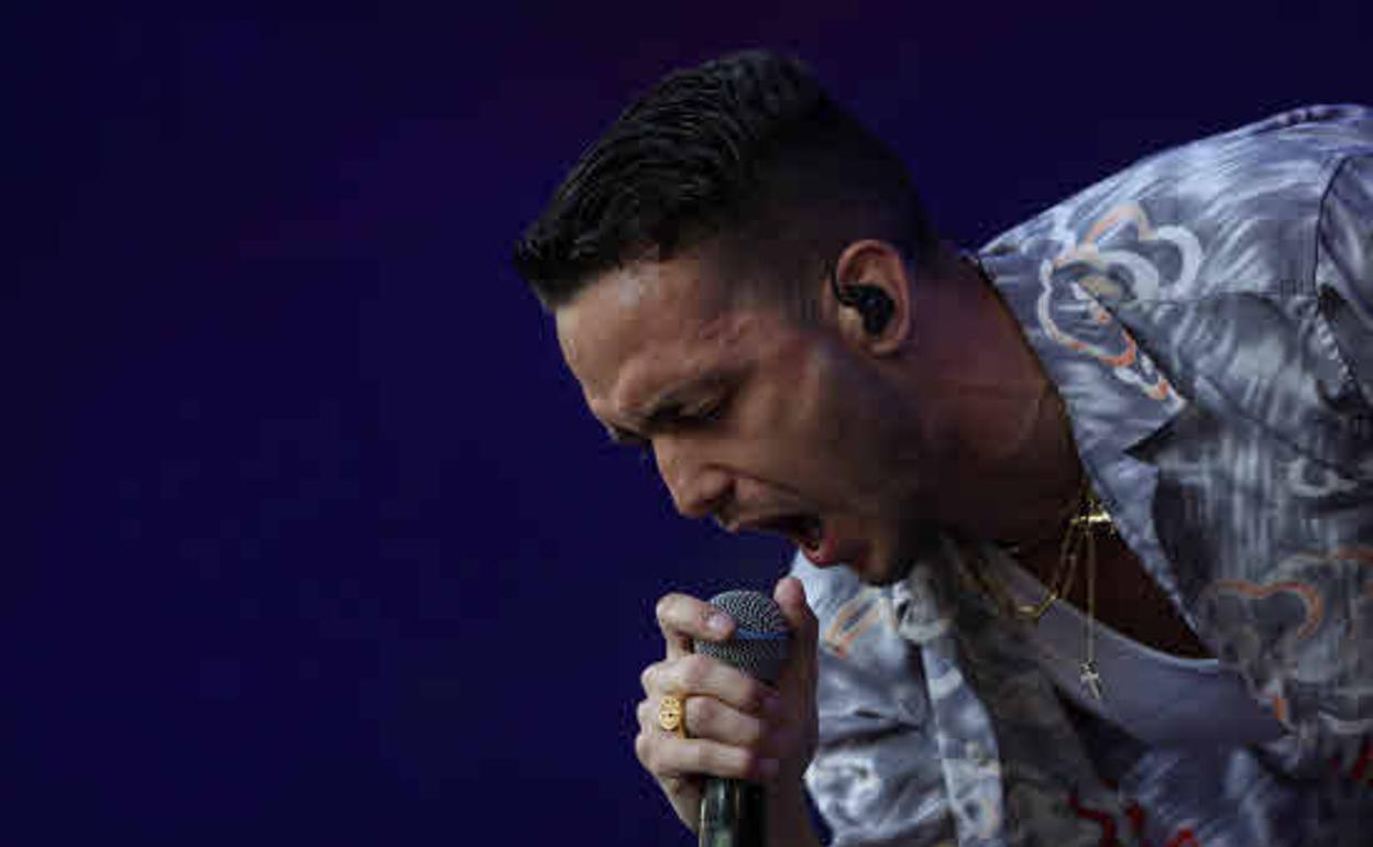 C. Tangana abeslari madrildarra.