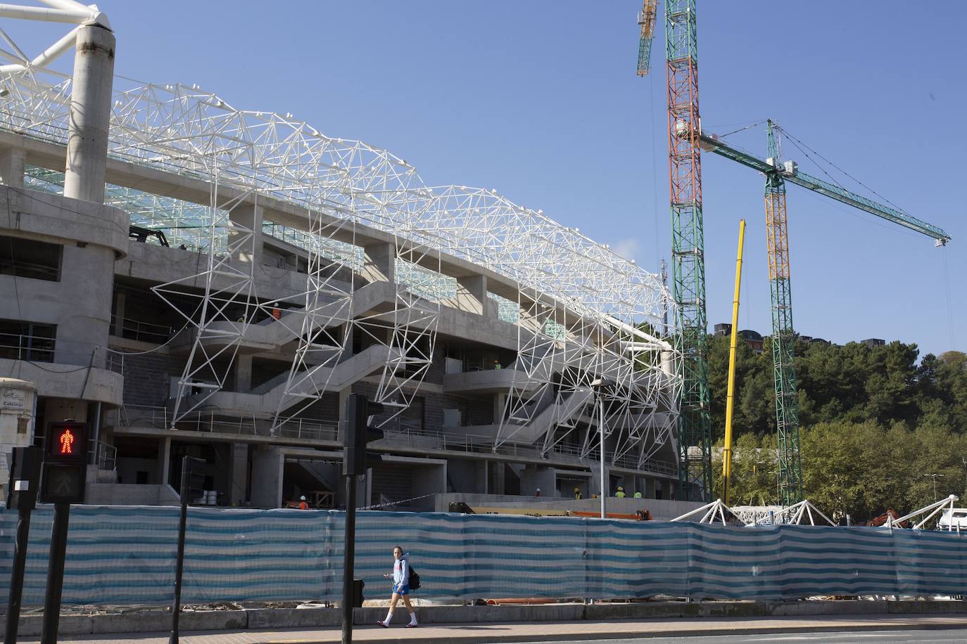 Fotos: Los nuevos asientos llegan al estadio de Anoeta