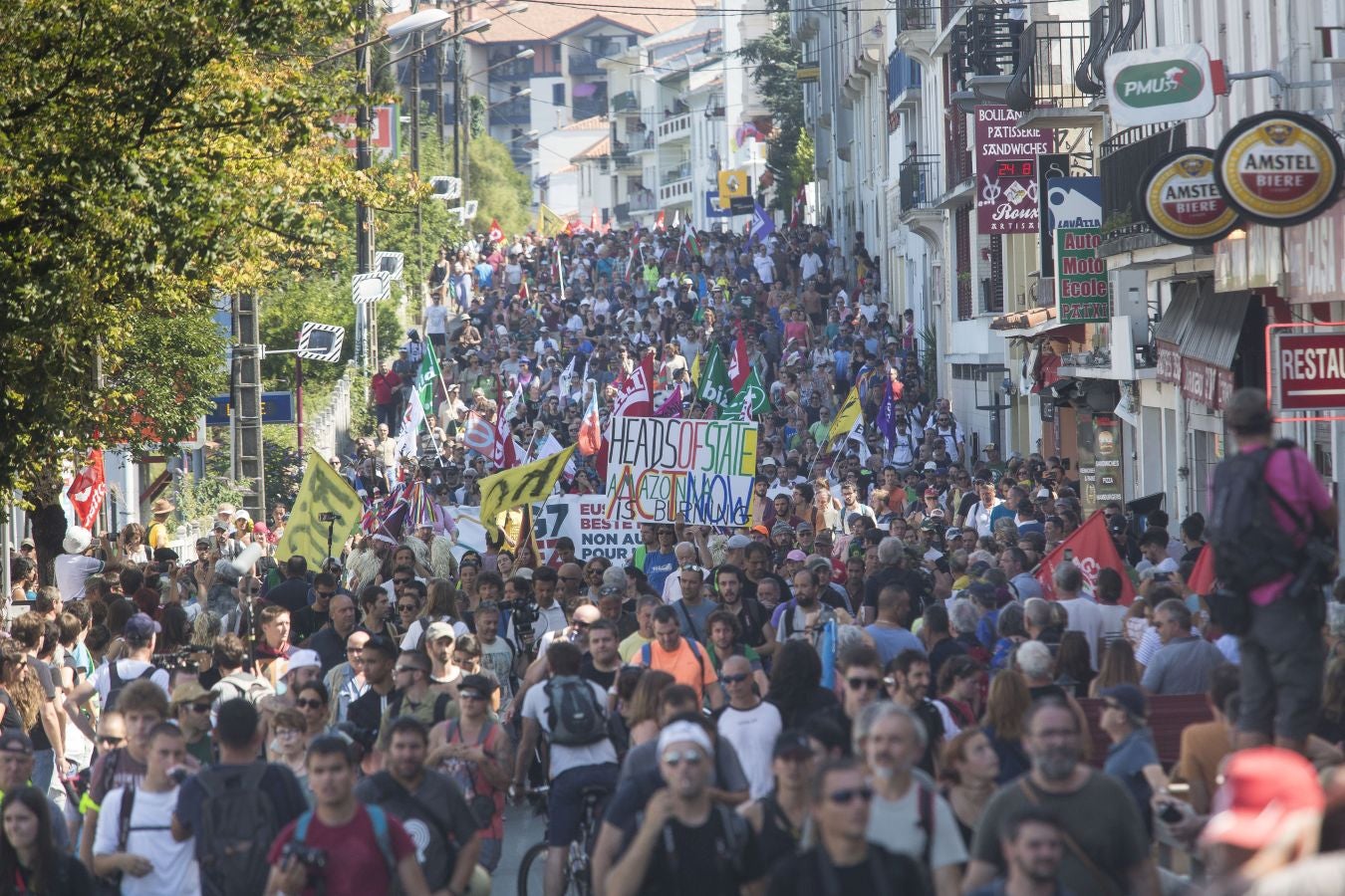 Fotos: La marcha de la contracumbre G-7, en imágenes