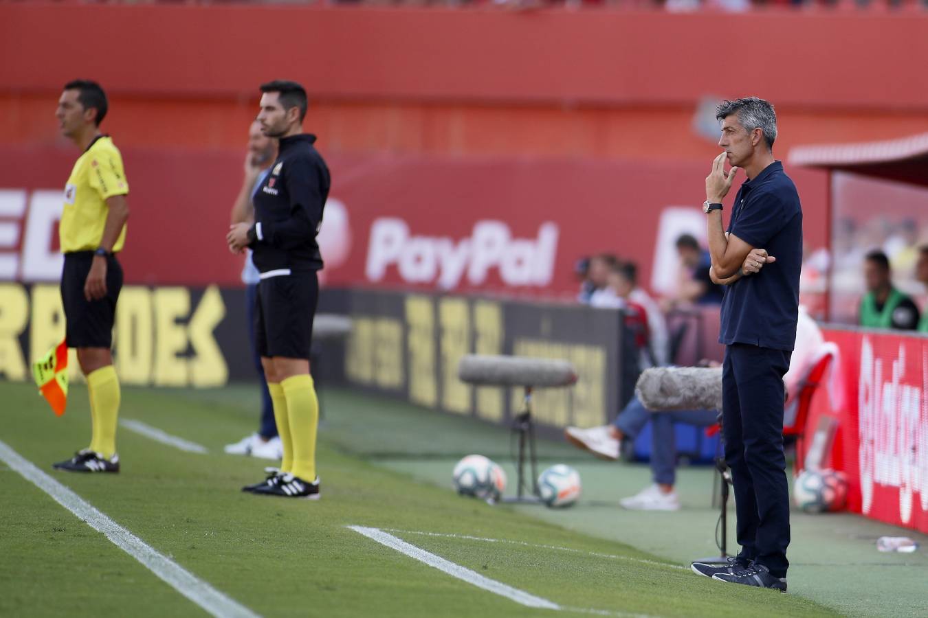 El recién ascendido Mallorca y la Real Sociedad se miden en Son Moix. 