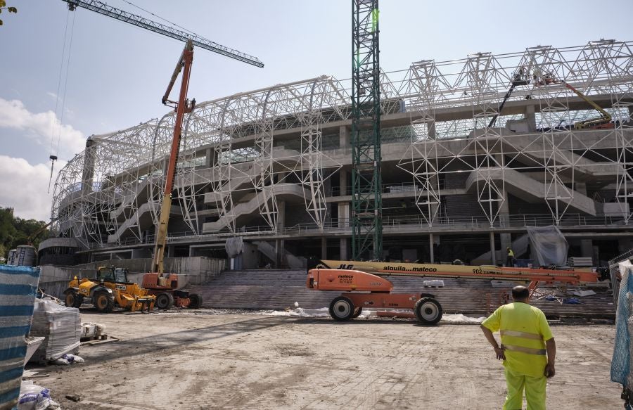 Fotos: Comienza la obra de tapado del fondo norte