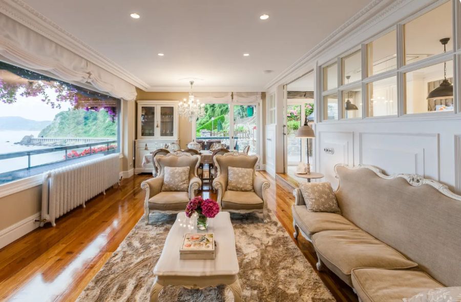 Desde esta villa se divisa el ratón de Getaria 