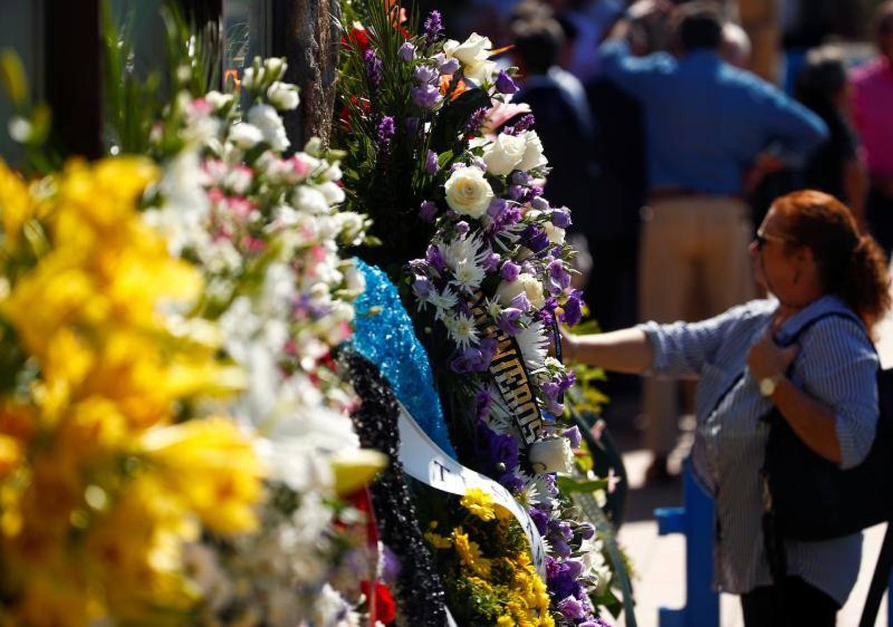 Coronas de flores para la deportista. 