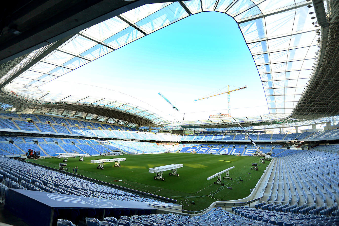 El estadio prácticamente está listo para acoger su estreno con todas las gradas completas en el Real Sociedad - Atlético de Madrid del próximo sábado 14
