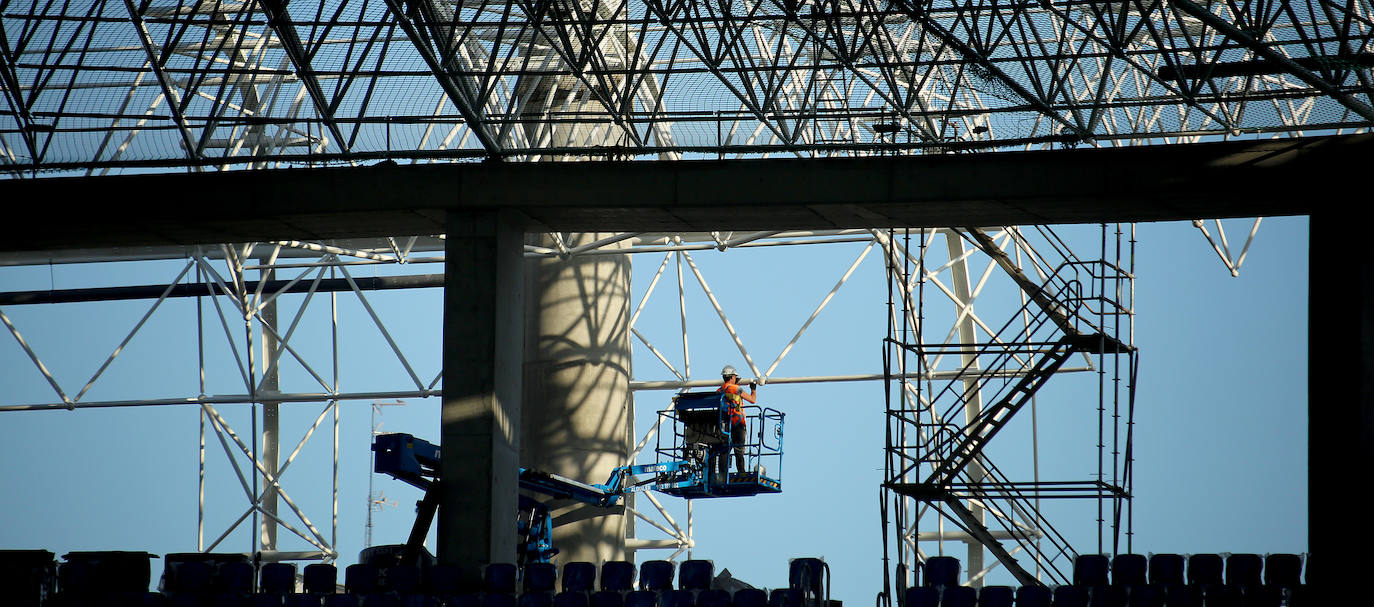 El estadio prácticamente está listo para acoger su estreno con todas las gradas completas en el Real Sociedad - Atlético de Madrid del próximo sábado 14