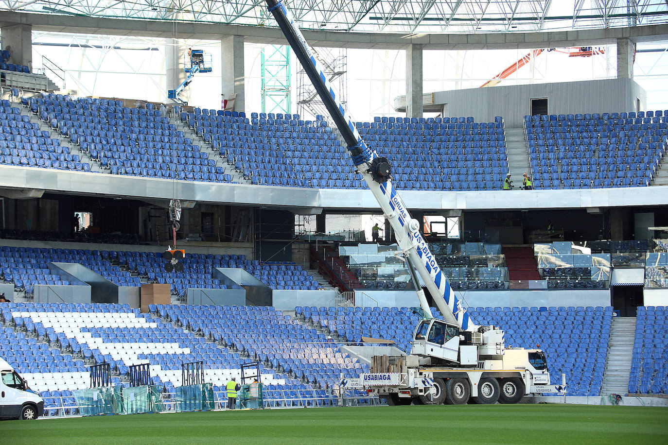 El estadio prácticamente está listo para acoger su estreno con todas las gradas completas en el Real Sociedad - Atlético de Madrid del próximo sábado 14