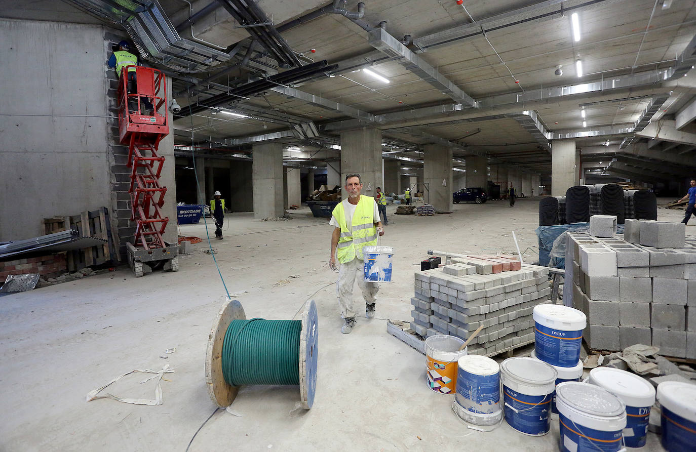 El estadio prácticamente está listo para acoger su estreno con todas las gradas completas en el Real Sociedad - Atlético de Madrid del próximo sábado 14